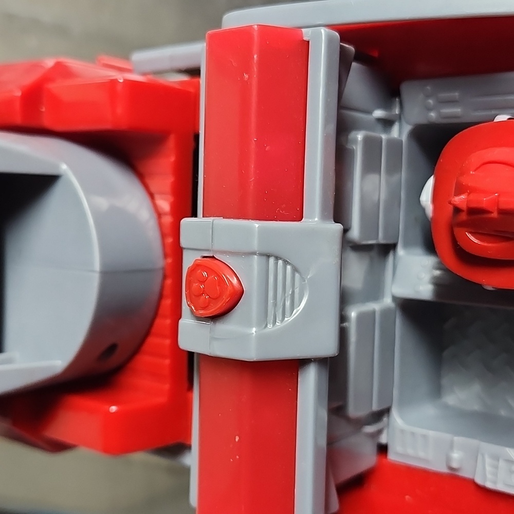 🚒LIKE NEW!🐾PAW PATROL Red Fire Truck Toy w/Marshall Pup - Picture 7 of 16